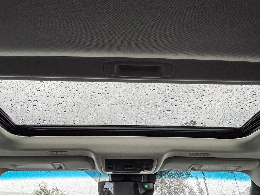 Thumbnail: 2022 Lexus ES - 22