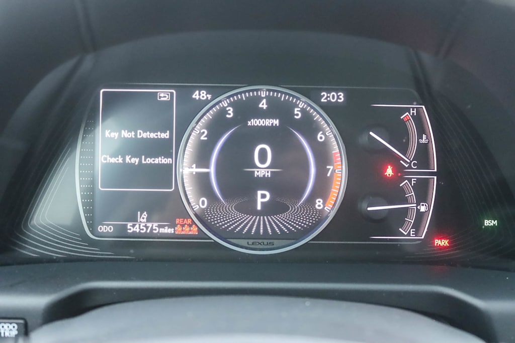 Thumbnail: 2021 Lexus ES - 14