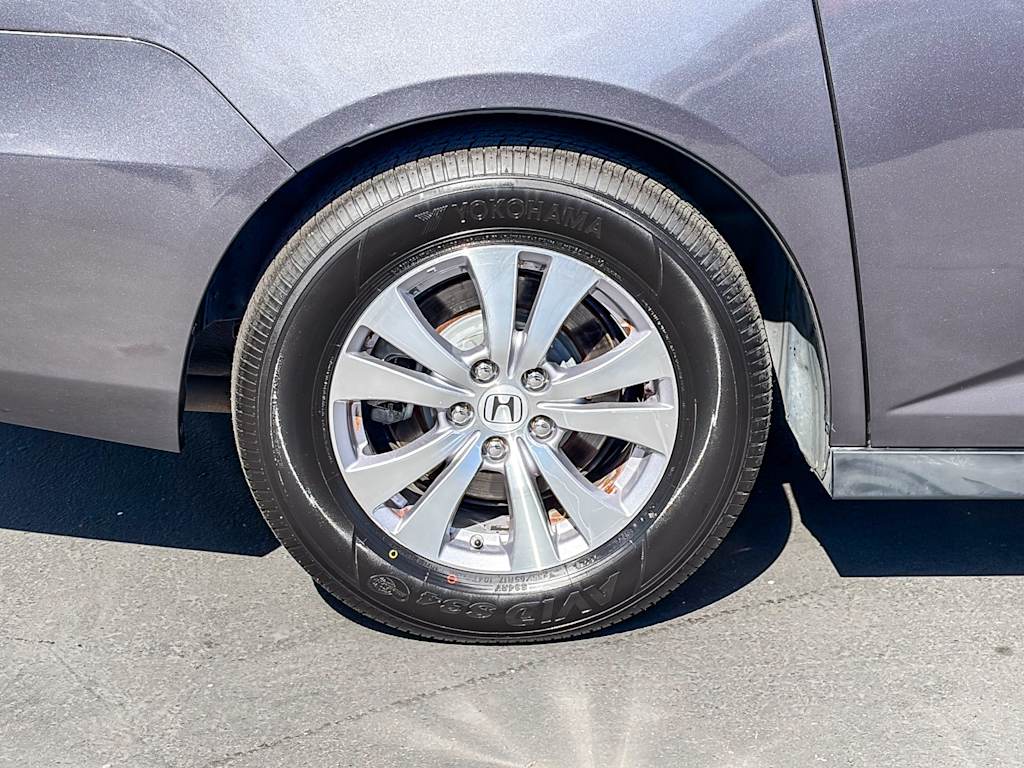 Thumbnail: 2015 Honda Odyssey - 20