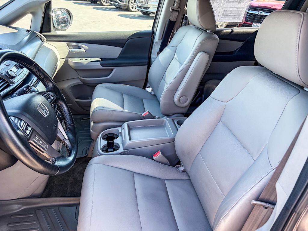 Thumbnail: 2015 Honda Odyssey - 10