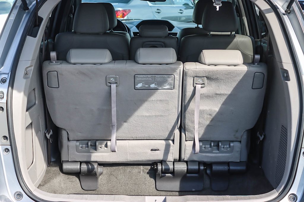 Thumbnail: 2016 Honda Odyssey - 28