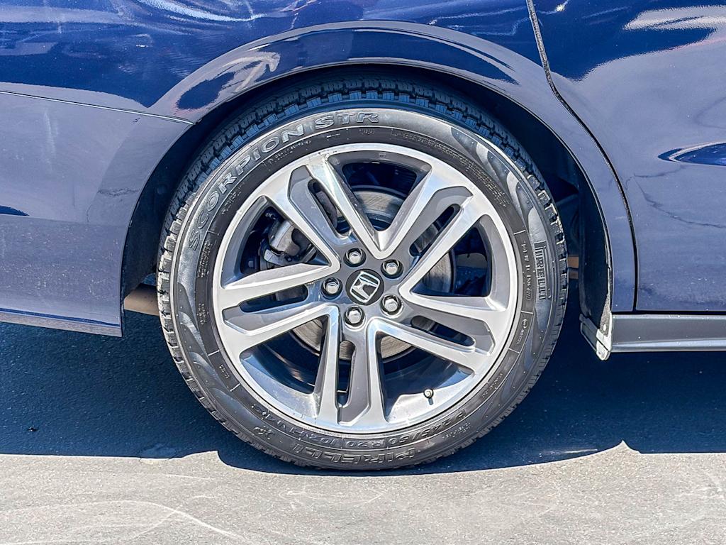 Thumbnail: 2018 Honda Odyssey - 19