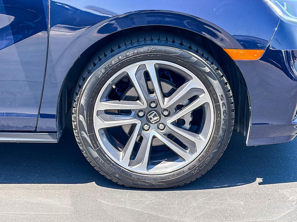 Thumbnail: 2018 Honda Odyssey - 7