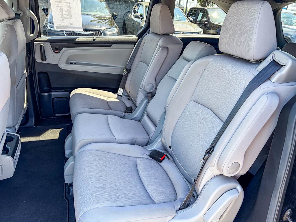 Thumbnail: 2018 Honda Odyssey - 12