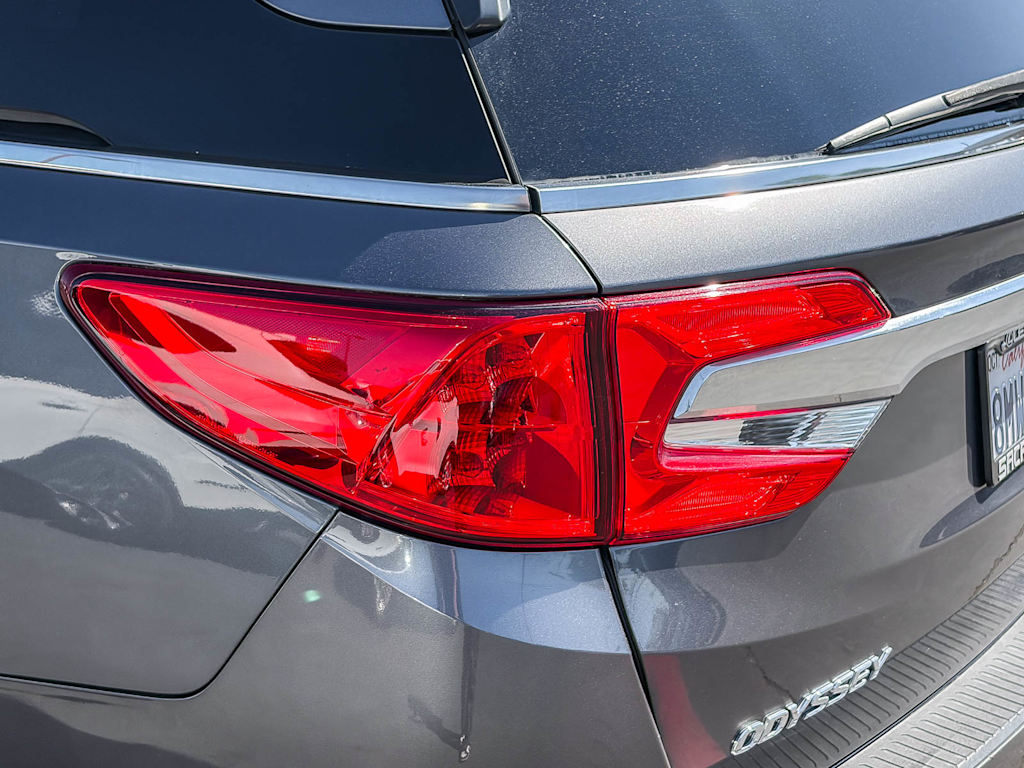 Thumbnail: 2019 Honda Odyssey - 19