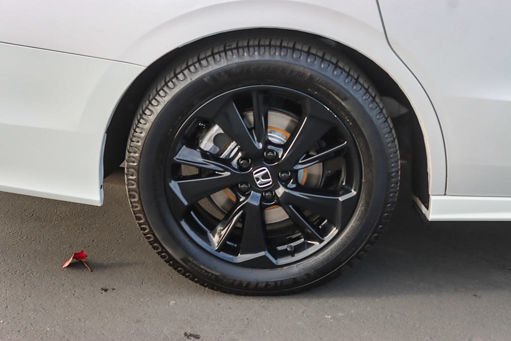 Thumbnail: 2023 Honda Odyssey - 20