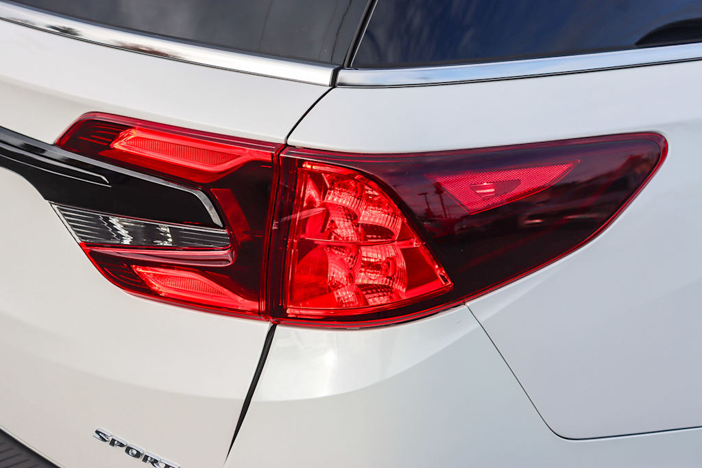 Thumbnail: 2023 Honda Odyssey - 19