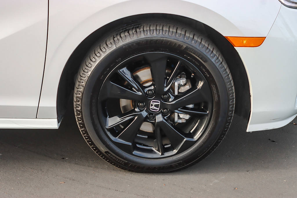 Thumbnail: 2023 Honda Odyssey - 6