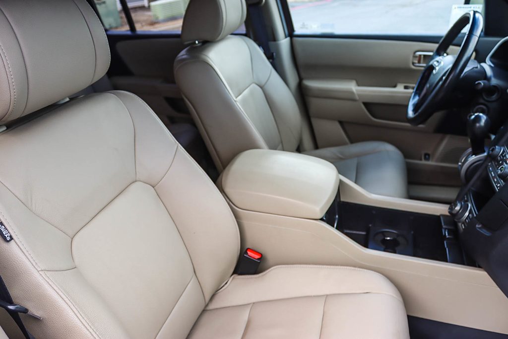 Thumbnail: 2012 Honda Pilot - 9