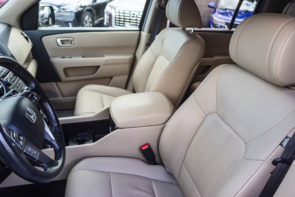 Thumbnail: 2012 Honda Pilot - 10