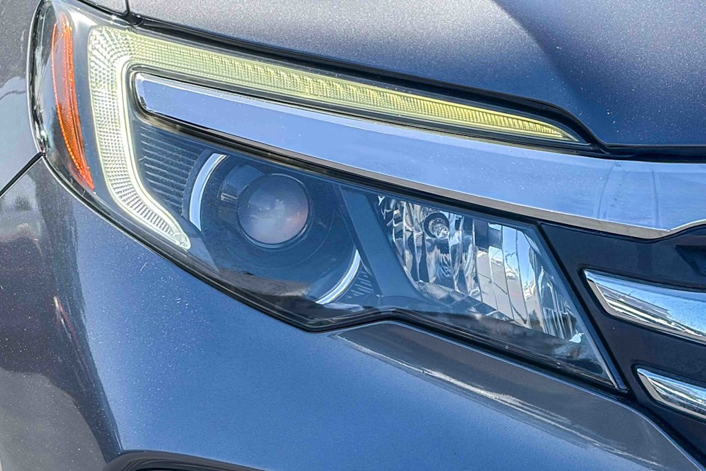 Thumbnail: 2016 Honda Pilot - 18