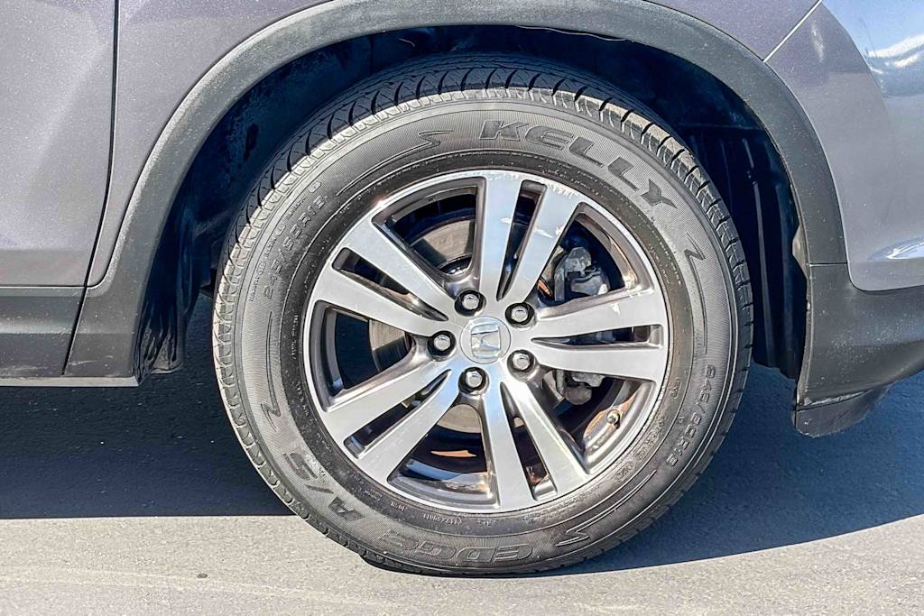 Thumbnail: 2016 Honda Pilot - 6