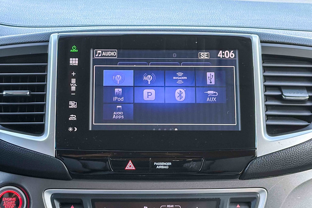 Thumbnail: 2016 Honda Pilot - 21