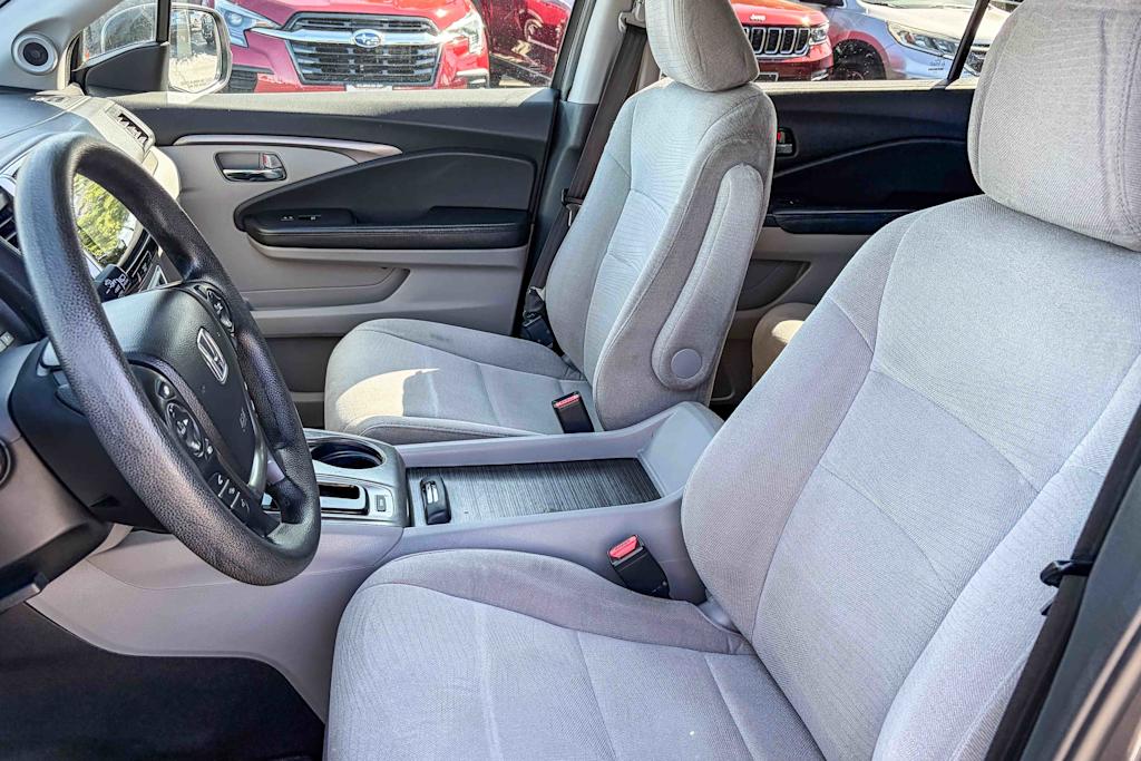 Thumbnail: 2016 Honda Pilot - 10