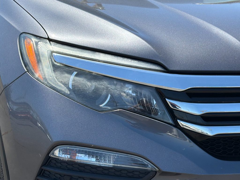 Thumbnail: 2016 Honda Pilot - 8