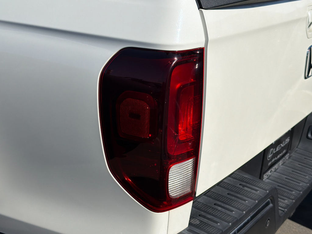 Thumbnail: 2018 Honda Ridgeline - 16