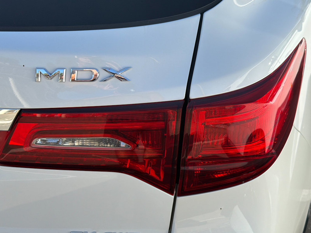 Thumbnail: 2017 Acura MDX - 18