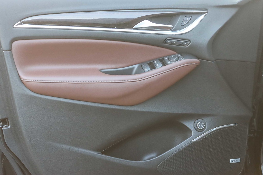 Thumbnail: 2021 Buick Enclave - 22