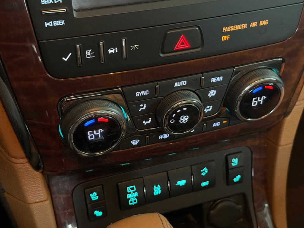 Thumbnail: 2013 Buick Enclave - 26