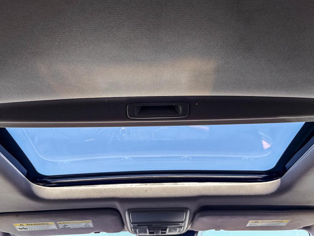 Thumbnail: 2017 Honda CR-V - 22