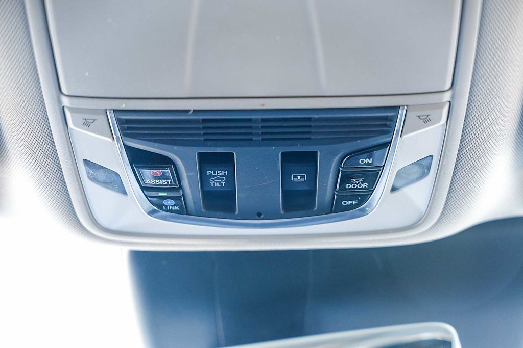 Thumbnail: 2020 Acura RDX - 28