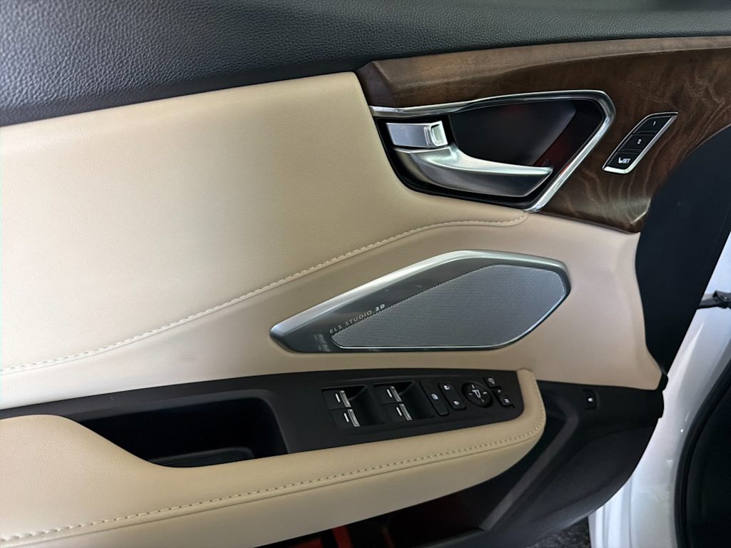 Thumbnail: 2022 Acura RDX - 21