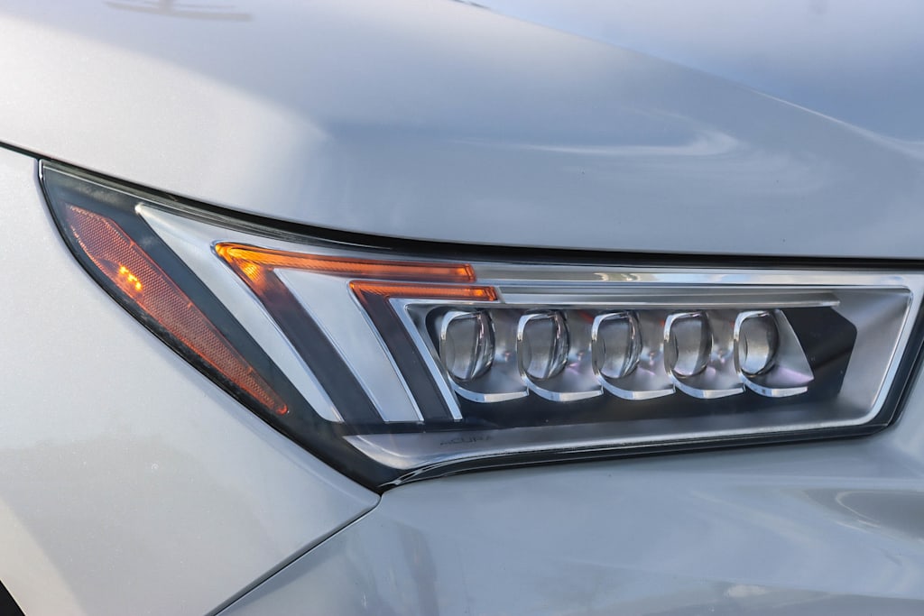 Thumbnail: 2020 Acura MDX - 19
