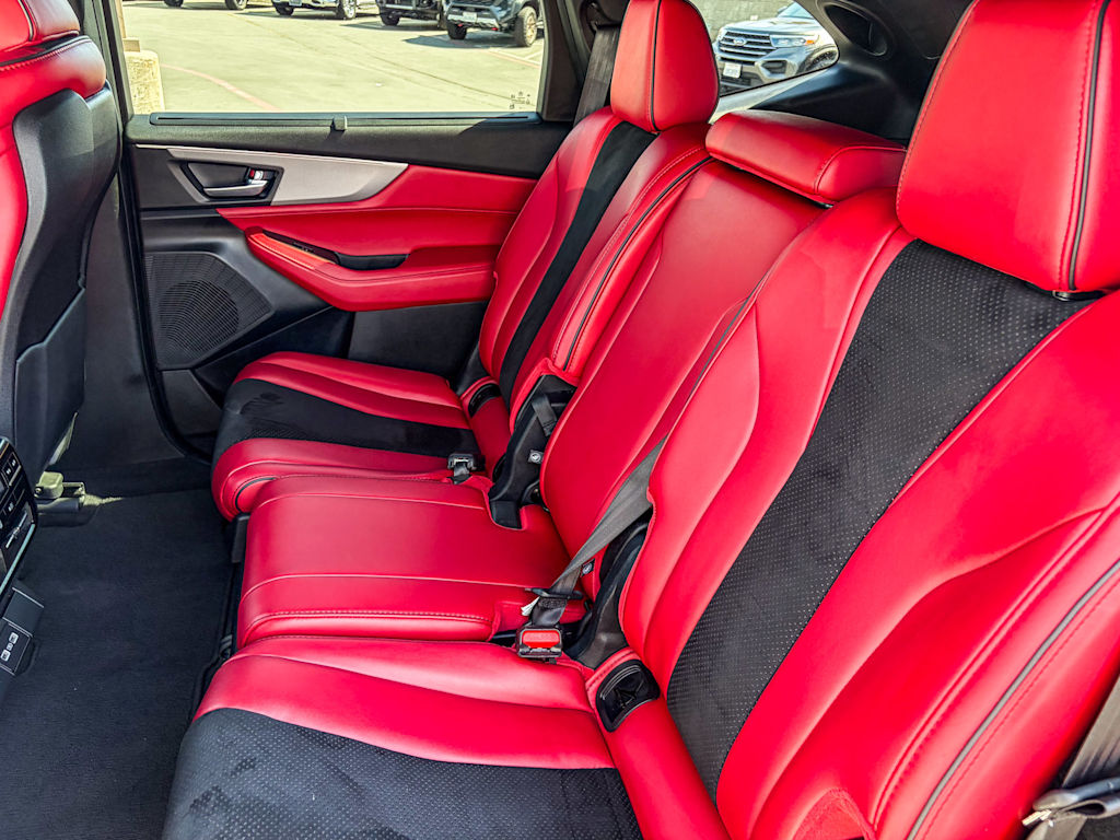 Thumbnail: 2024 Acura MDX - 11