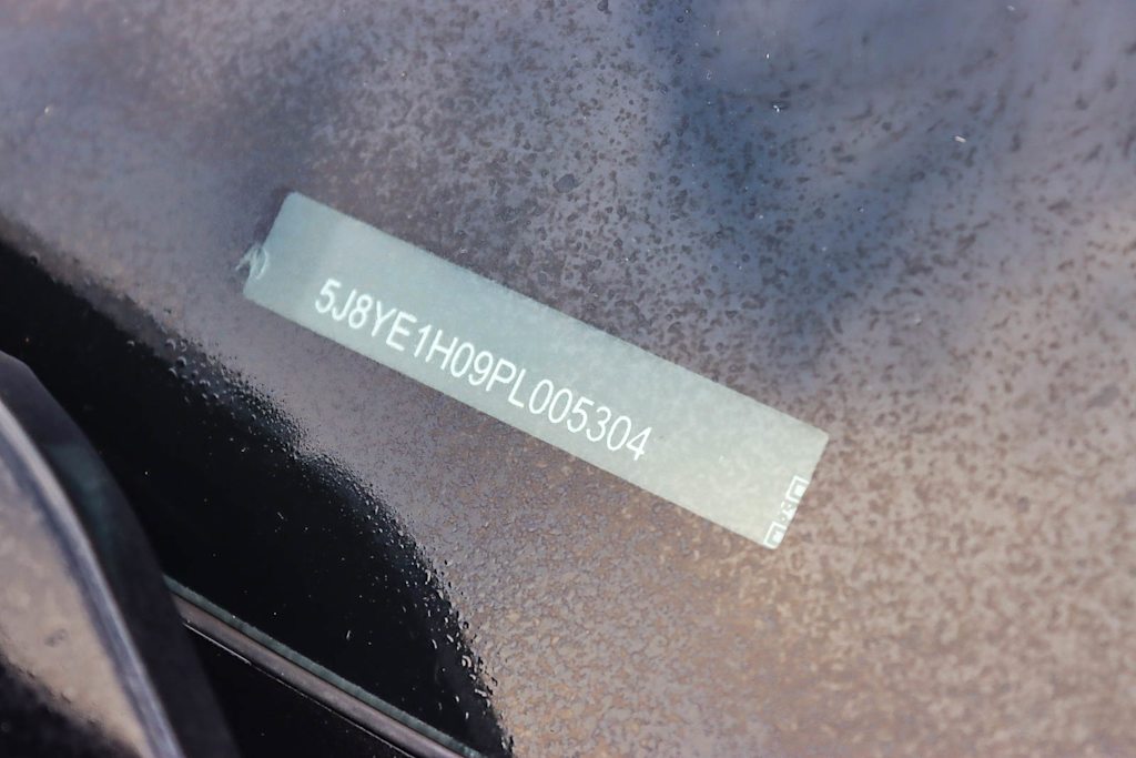 Thumbnail: 2023 Acura MDX - 15