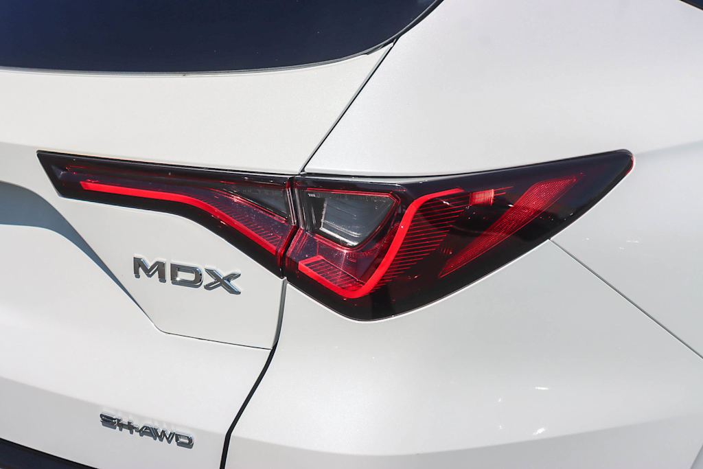 Thumbnail: 2023 Acura MDX - 20