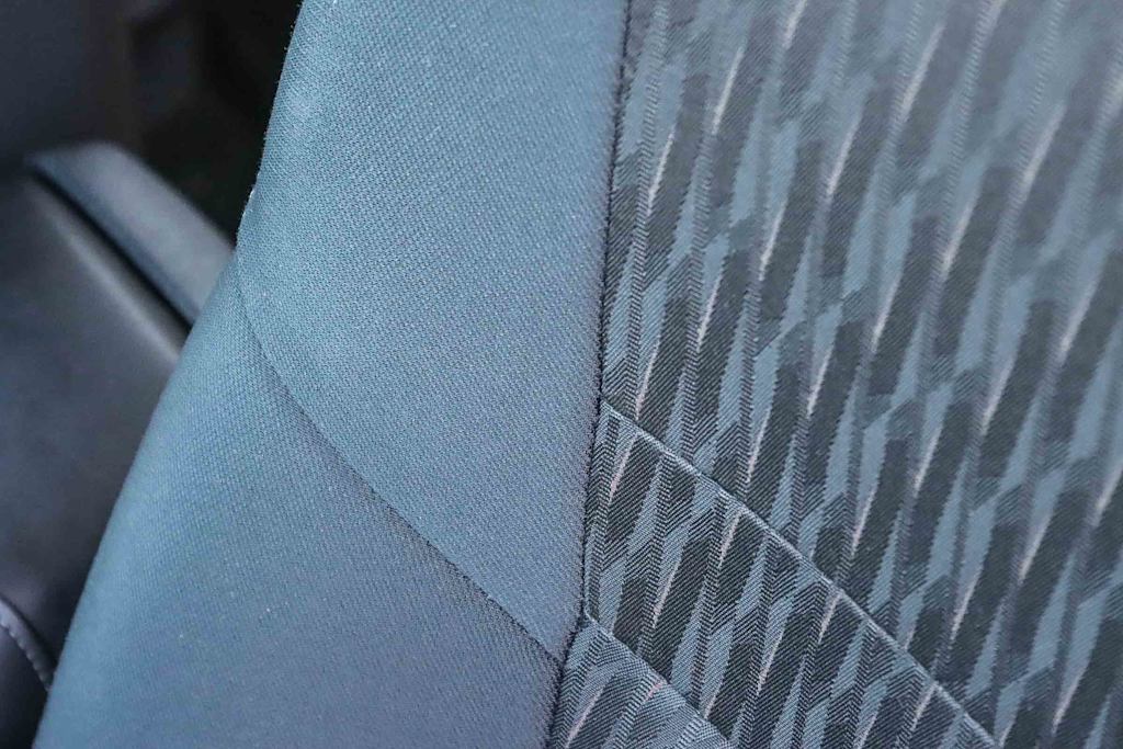 Thumbnail: 2018 Nissan Rogue - 27