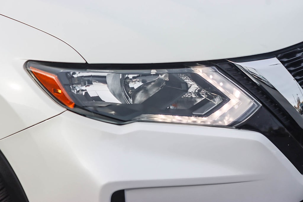 Thumbnail: 2020 Nissan Rogue - 19