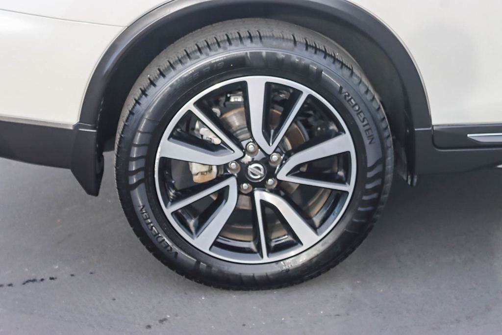 Thumbnail: 2020 Nissan Rogue - 21