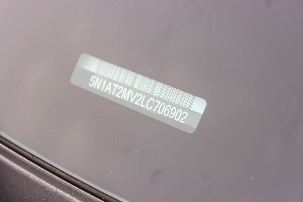 Thumbnail: 2020 Nissan Rogue - 16