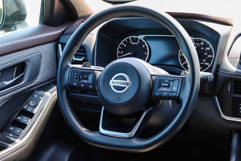 2021 Nissan Rogue S 8