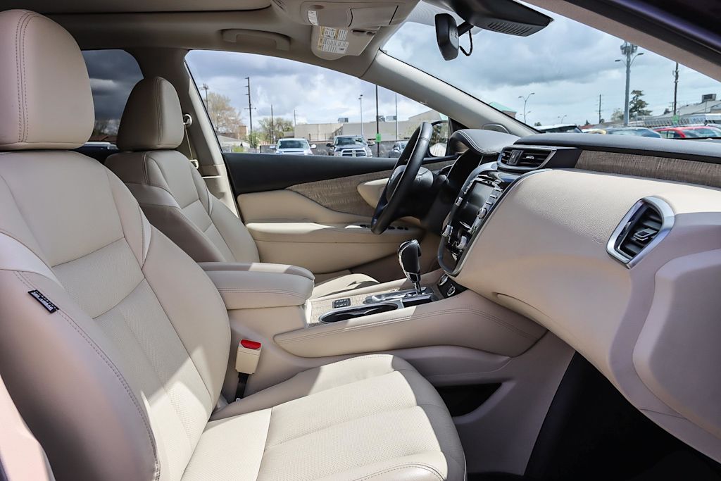 2019 Nissan Murano SL 9