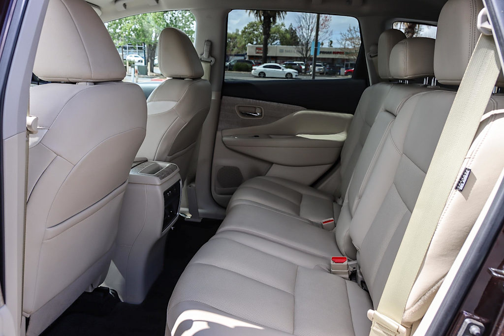 2019 Nissan Murano SL 11
