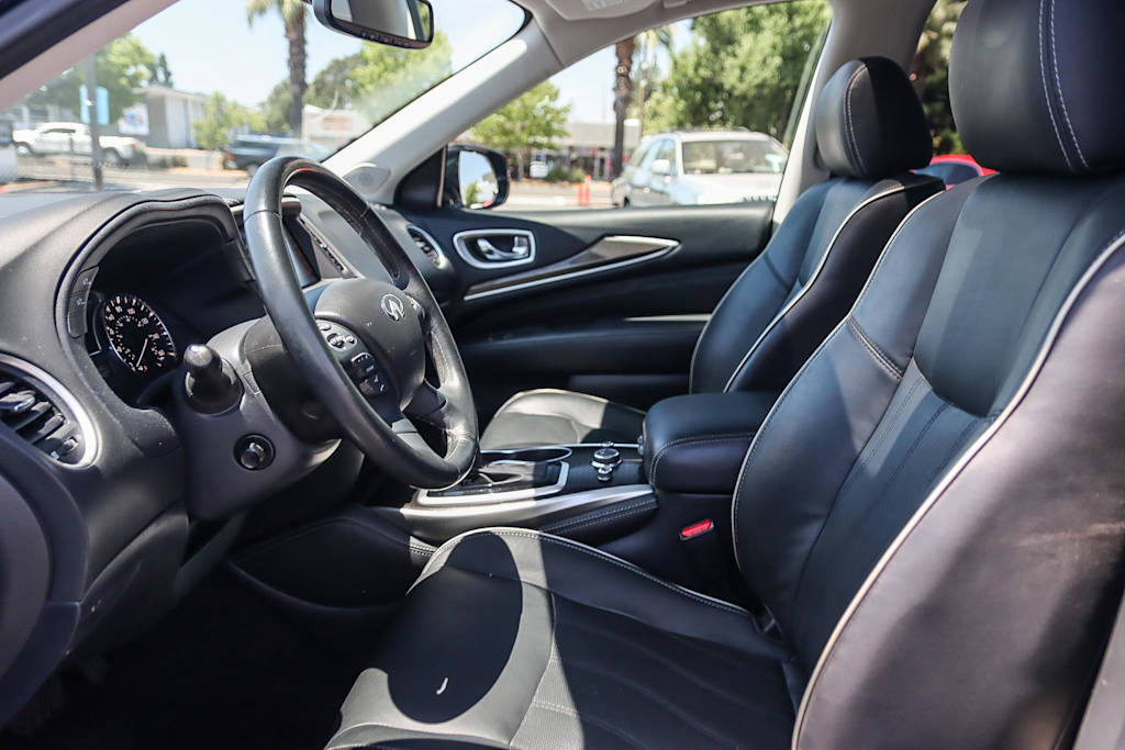 Thumbnail: 2017 INFINITI QX60 - 9