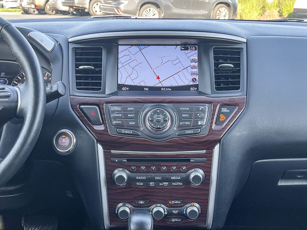 Thumbnail: 2019 Nissan Pathfinder - 10