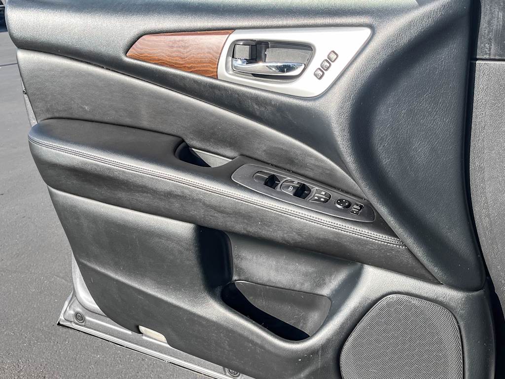 Thumbnail: 2019 Nissan Pathfinder - 20