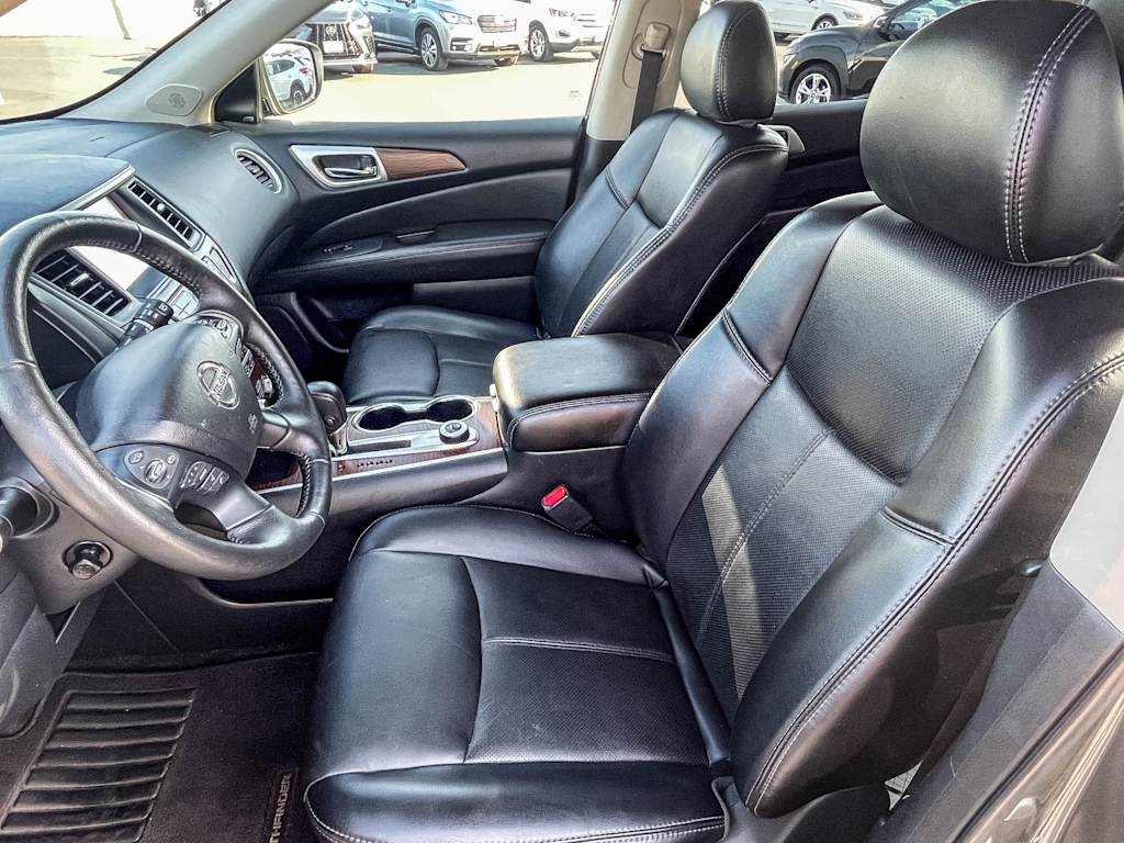 Thumbnail: 2019 Nissan Pathfinder - 8