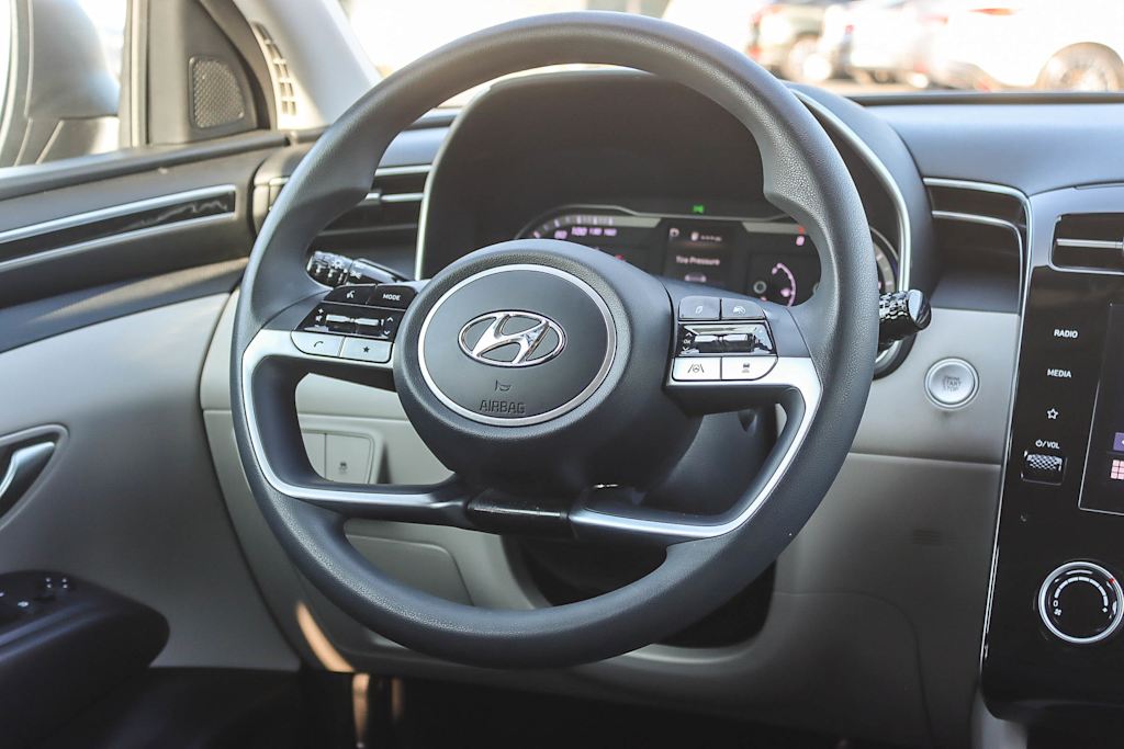 Thumbnail: 2022 Hyundai Tucson - 7