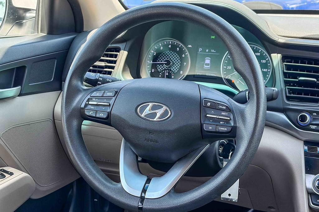 Thumbnail: 2020 Hyundai Elantra - 8