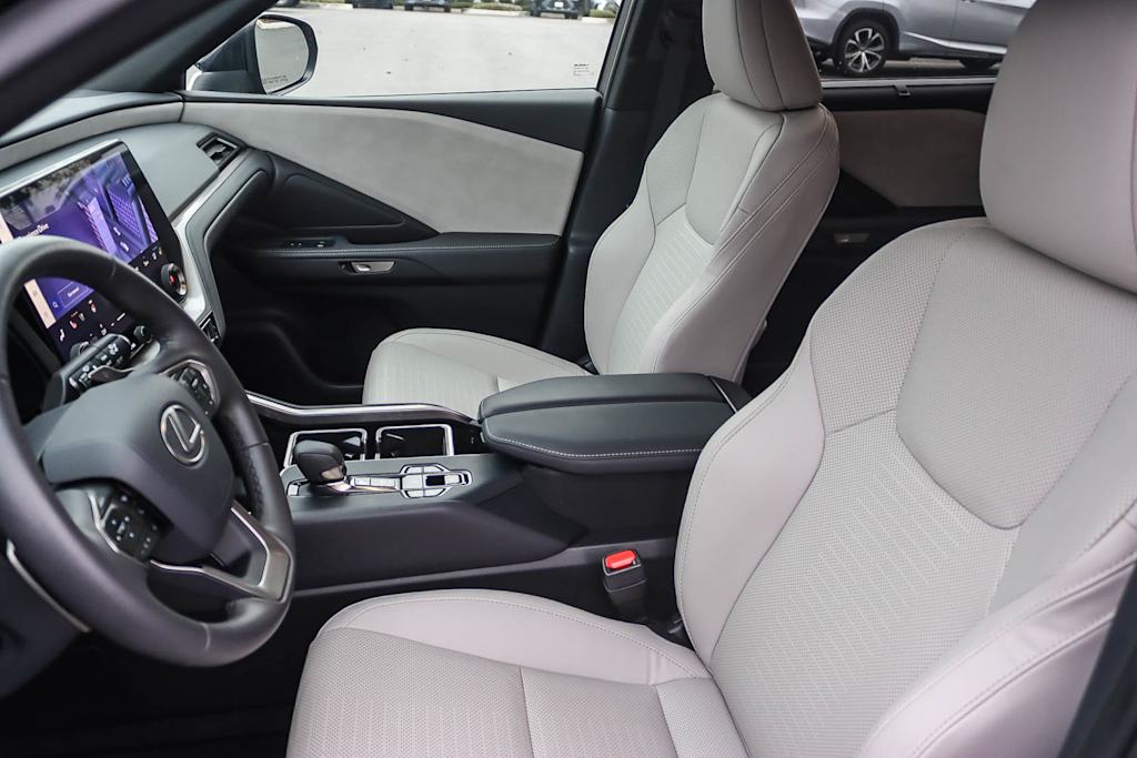 Thumbnail: 2024 Lexus TX - 10