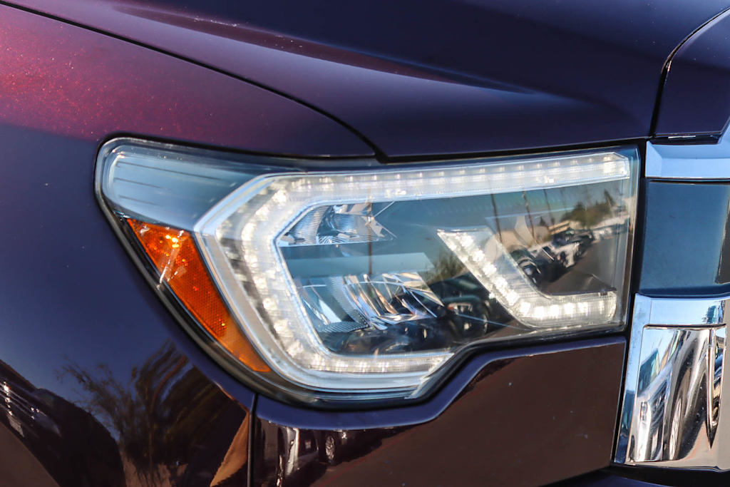 Thumbnail: 2019 Toyota Sequoia - 18