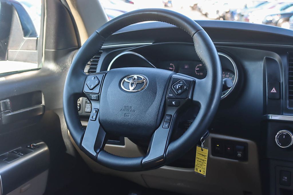 Thumbnail: 2019 Toyota Sequoia - 8