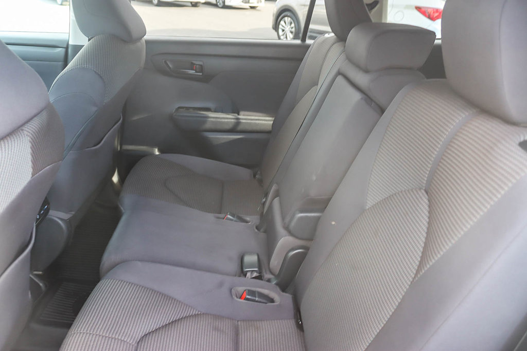 Thumbnail: 2020 Toyota Highlander - 11