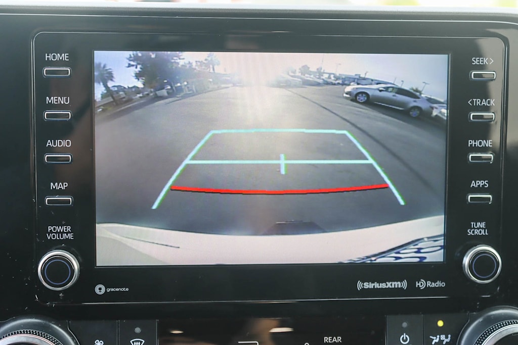 Thumbnail: 2020 Toyota Highlander - 26