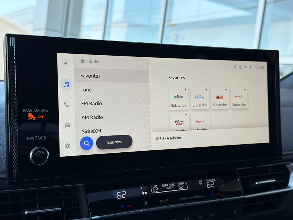 Thumbnail: 2026 Toyota Sienna - 13