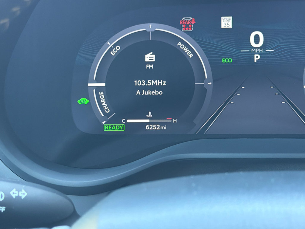 Thumbnail: 2026 Toyota Sienna - 33